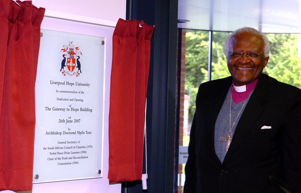 Archbishop Desmond Tutu Centre for War and Peace Studies‎ Colombia: challenges and opportunities